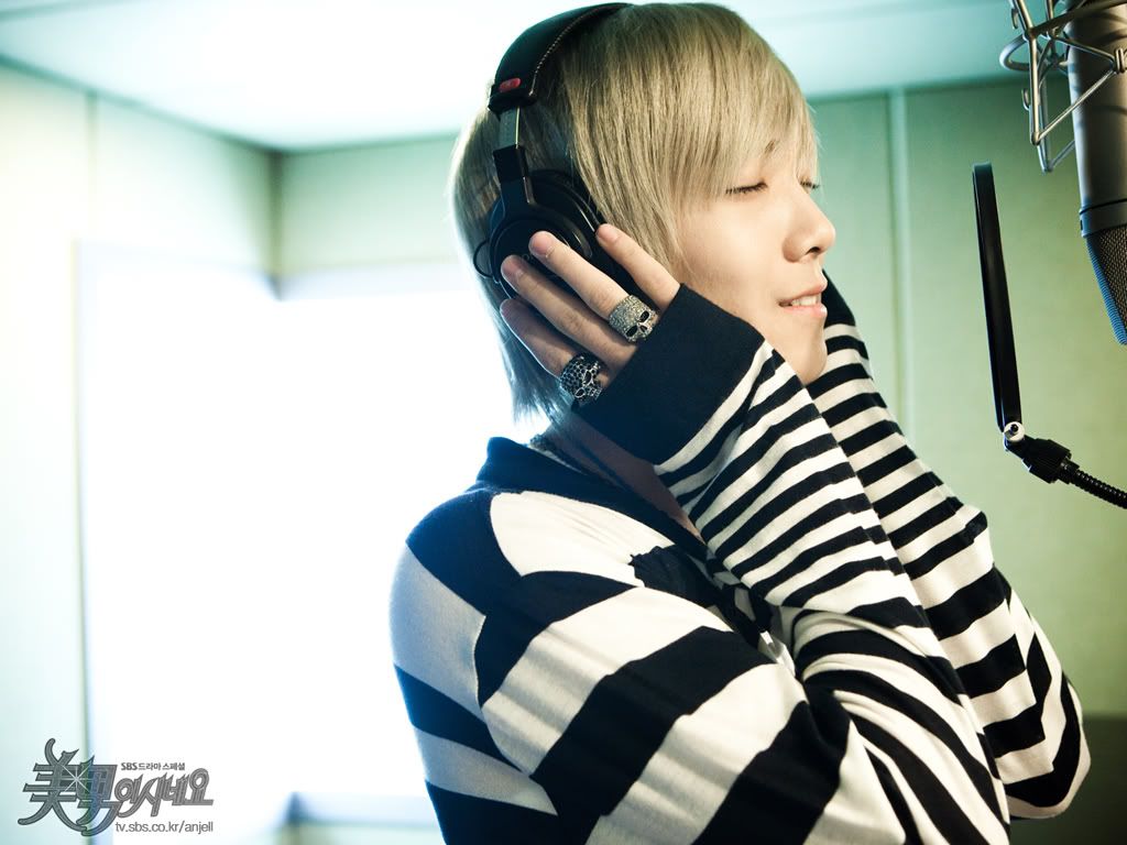 lee hong ki Pictures, Images and Photos