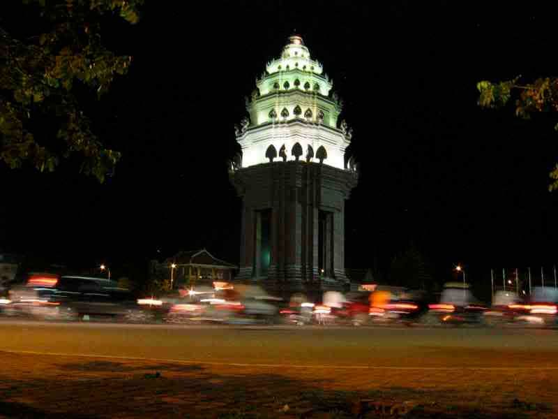 Independence Monument by night Pictures, Images and Photos