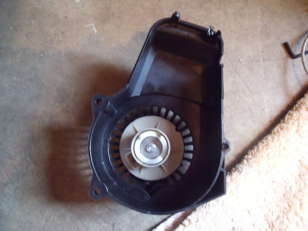 Pull start cord not winding back up. Pocketbike Forum