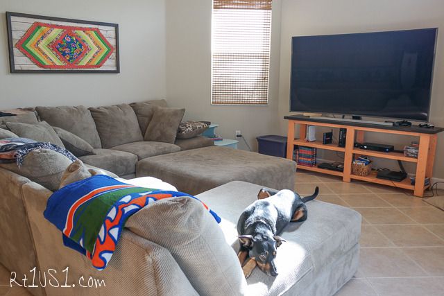 House Tour of Den with Samsung 78 inch TV House Tour of Den with Samsung 78 inch TV