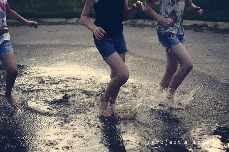 [GIRLS] Preteen candids 57 - barefoot, 11 @iMGSRC.RU