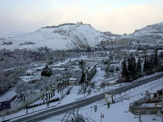 800px-Damascus-snow--.jpg