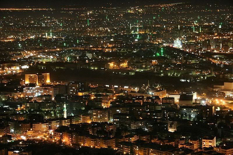 800px-Damascus_by_night.jpg