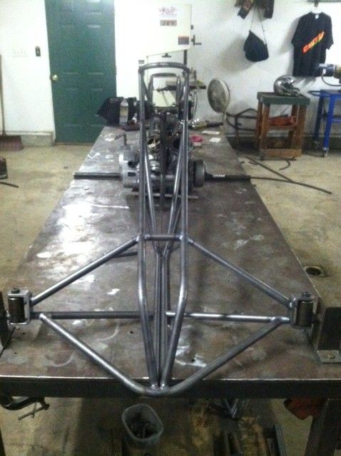 shawnsnewchassis7_zpsa5ea1b42.jpg